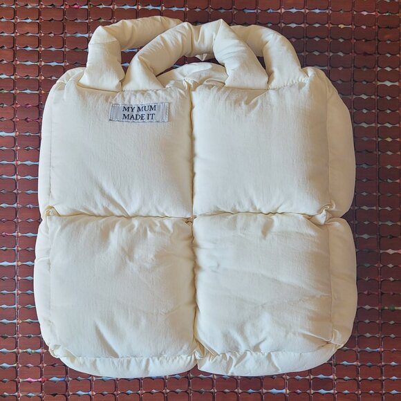 My Mum Made It Puffer Tote Bag - Picture 5 of 8